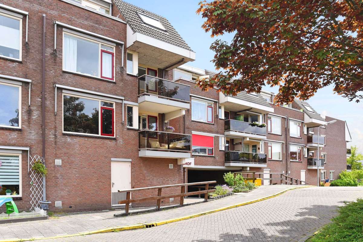 Bakkershof 100 in Wateringen